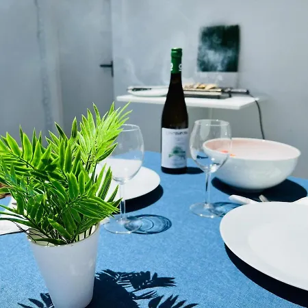 Casa de Férias Casa Do Mar - Reconnect - T2 Com Pátio Junto à